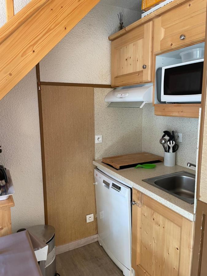 Appartement Pour 6 Personnes Au Pied Des Pistes Au Calme Aux Menuires Les Asters サン・マルタン・ド・ベルヴィル エクステリア 写真
